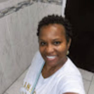 Meet your Posher, Yolanda